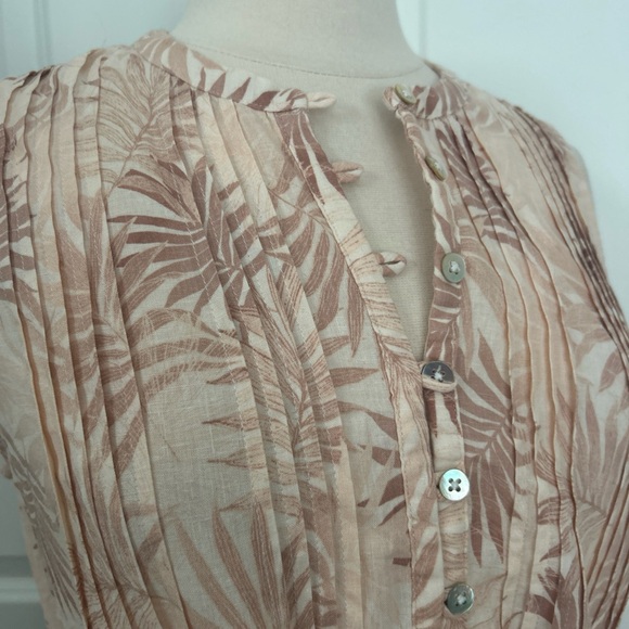 $198 FAHERTY size M Linen Blend Palm Print Sleeveless Midi Dress Pintucked - Picture 3 of 8